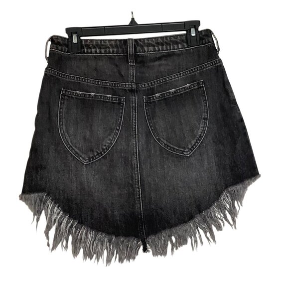 We The Free People Black Denim High-Waisted Distressed Fringe Hem Shorts Size 27 - Picture 2 of 11